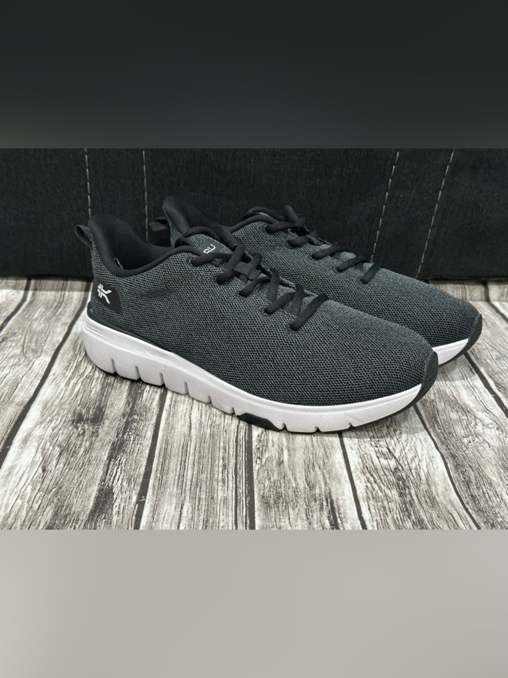 Kuru Flex Via Womens Shoes Sz 10.5 Athletic Running Black White Lace Up Sneakers